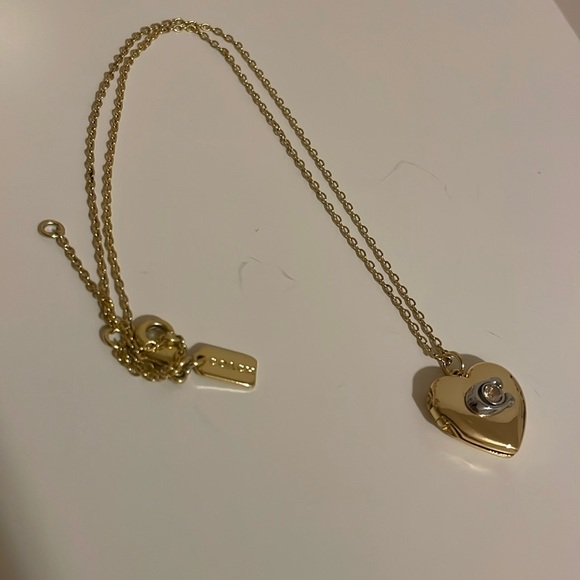 Coach Gold Heart Locket - Picture 1 of 7